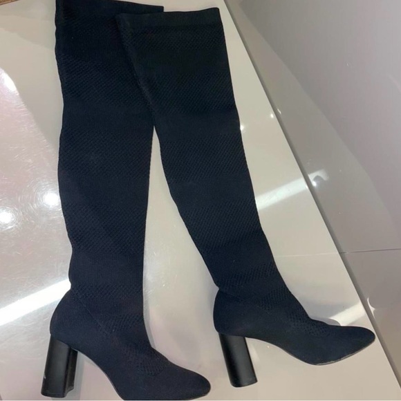 Zara knee high knit boots. - Picture 3 of 3
